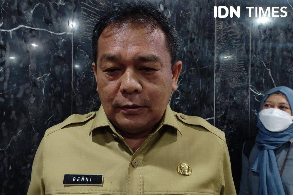 Kepala Pusat Penerangan (Kapuspen) Kemendagri Benni Irwan saat ditemui di Kompleks Parlemen, Senayan, Jakarta Pusat. (IDN Times/Yosafat Diva Bayu Wisesa)