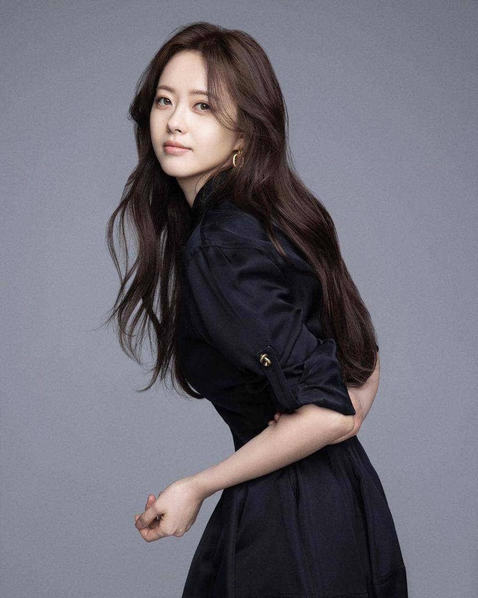 Go Ara (Instagram.com/ara_go_0211