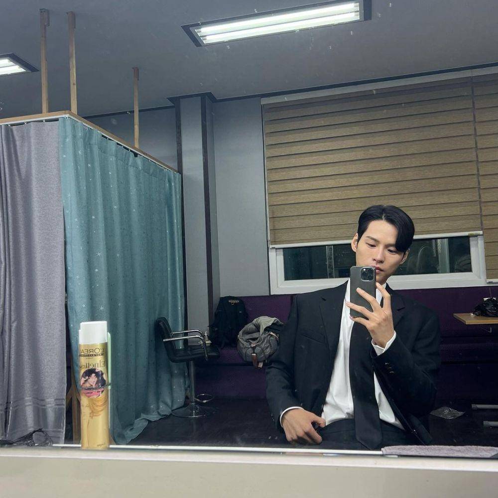 potret Yun Ji On (instagram.com/jiii0n__)
