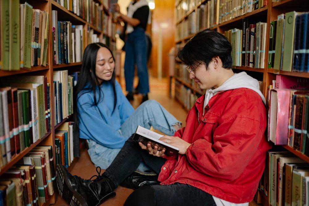 5 Keunikan Ilmu Sosiologi yang Membedakannya dengan Jurusan Lain
