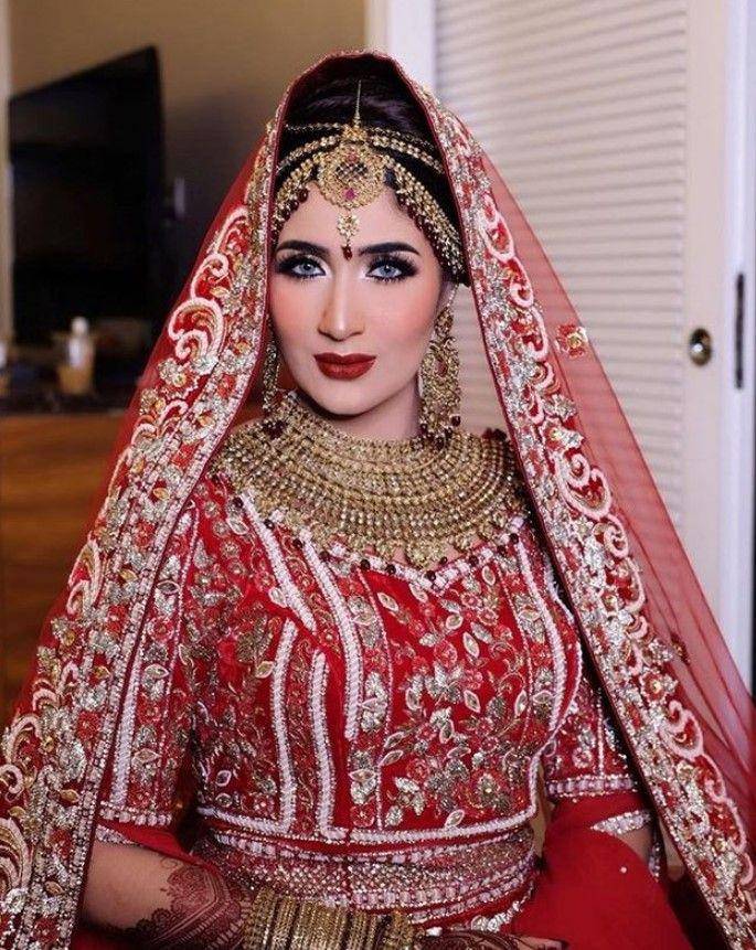 pesta artis tema Bollywood (instagram.com/tanianadiraa)