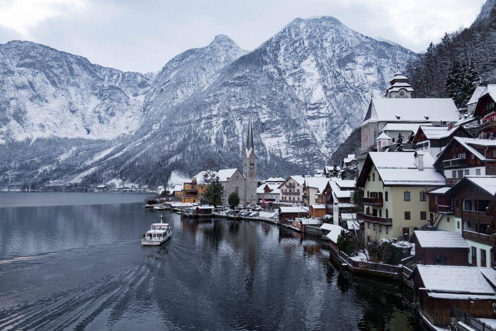 potret Hallstatt, Austria (unsplash.com/Ádám Berkecz)