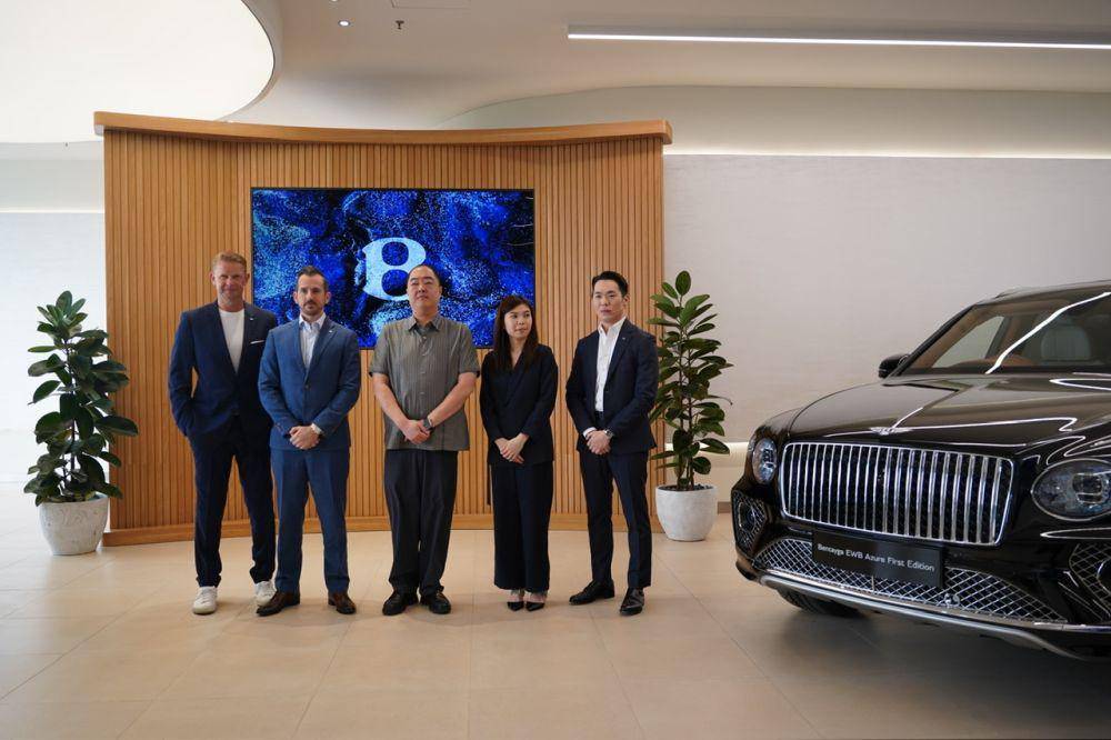 Peresmian dihadiri para petinggi Eurokars dan Bentley (dok. Bentley)