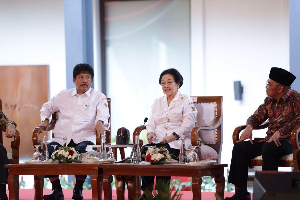Megawati Beri Pembinaan Ideologi Pancasila kepada Pemangku Kebijakan