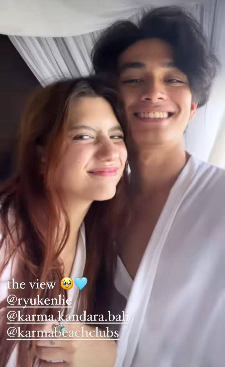 Cassandra dan Ryu liburan di Bali (Instagram.com/cassandraslee)