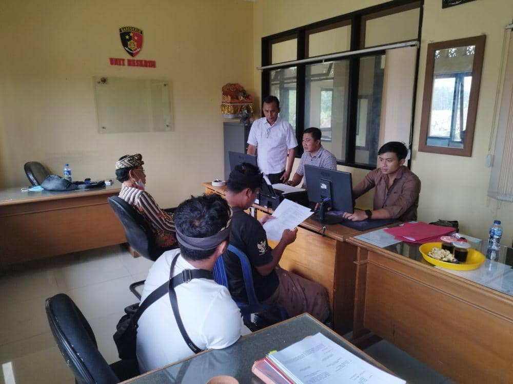 Pengunjung Diintip di Ruang Ganti Pakaian Tirta Empul