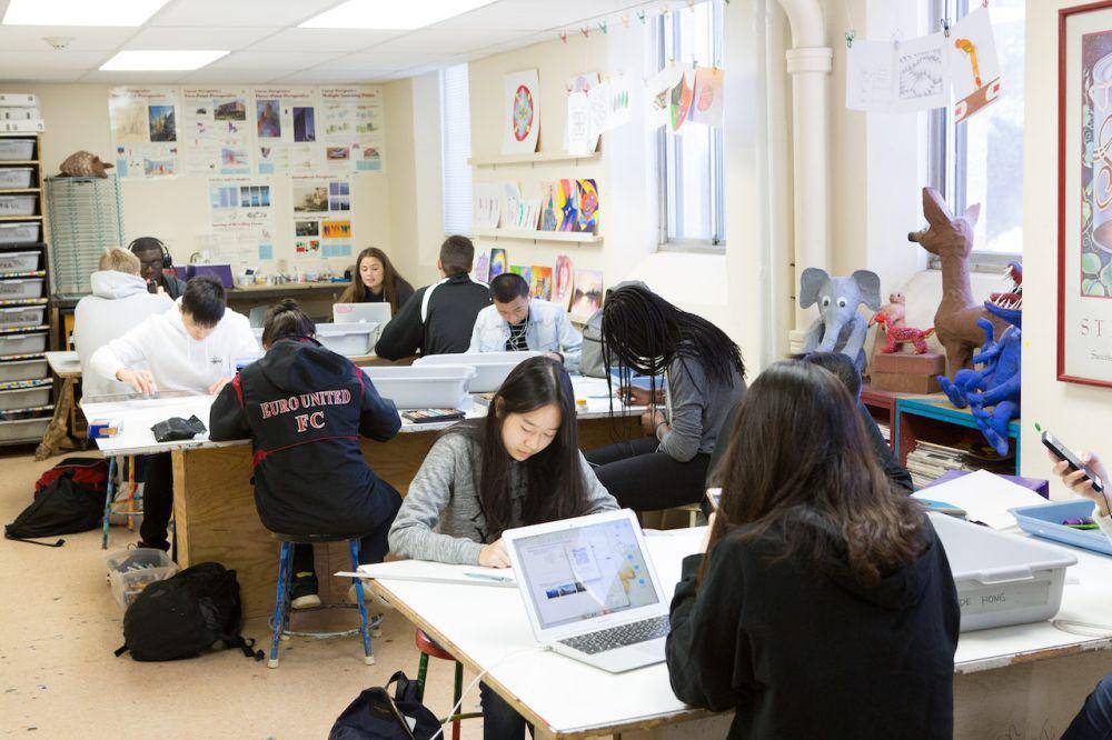 ilustrasi kelas (Pexels.com/The MacDuffie School)