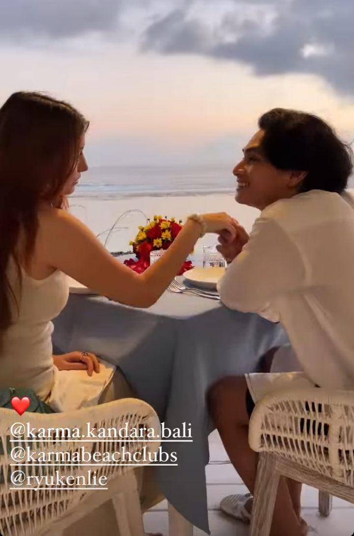 Cassandra dan Ryu di Bali (Instagram.com/cassandraslee)