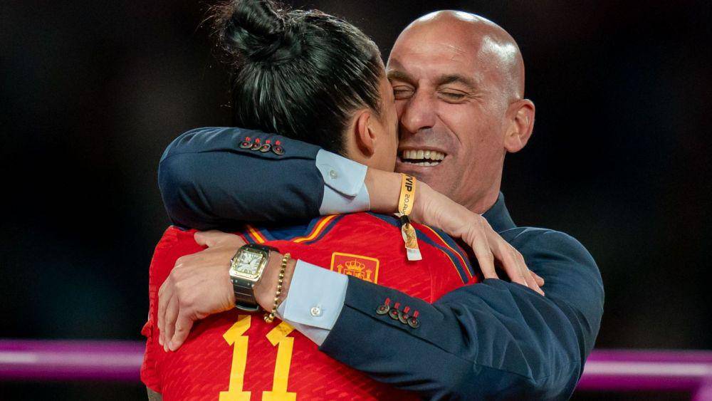 Luis Rubiales, mantan presiden RFEF (skysports.com)