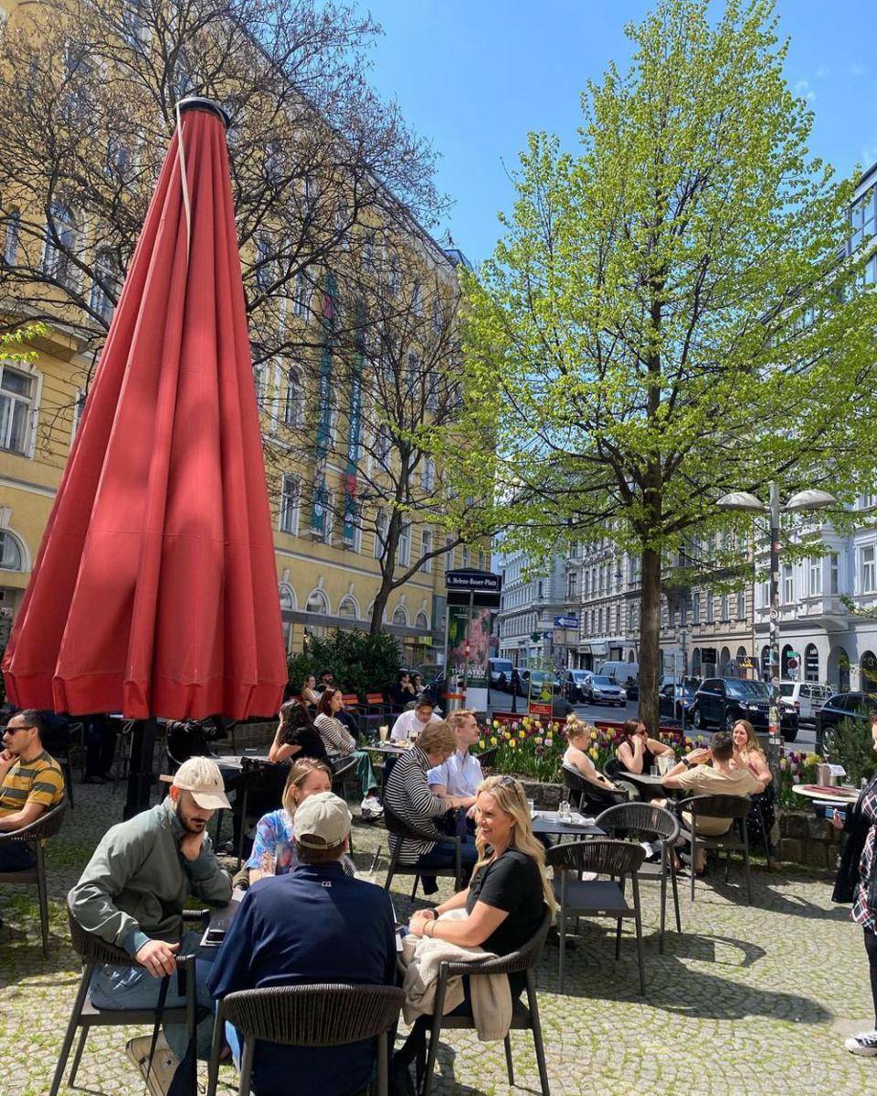 potret Vienna Naschmarkt, Austria (instagram.com/naschmarkt_vie)