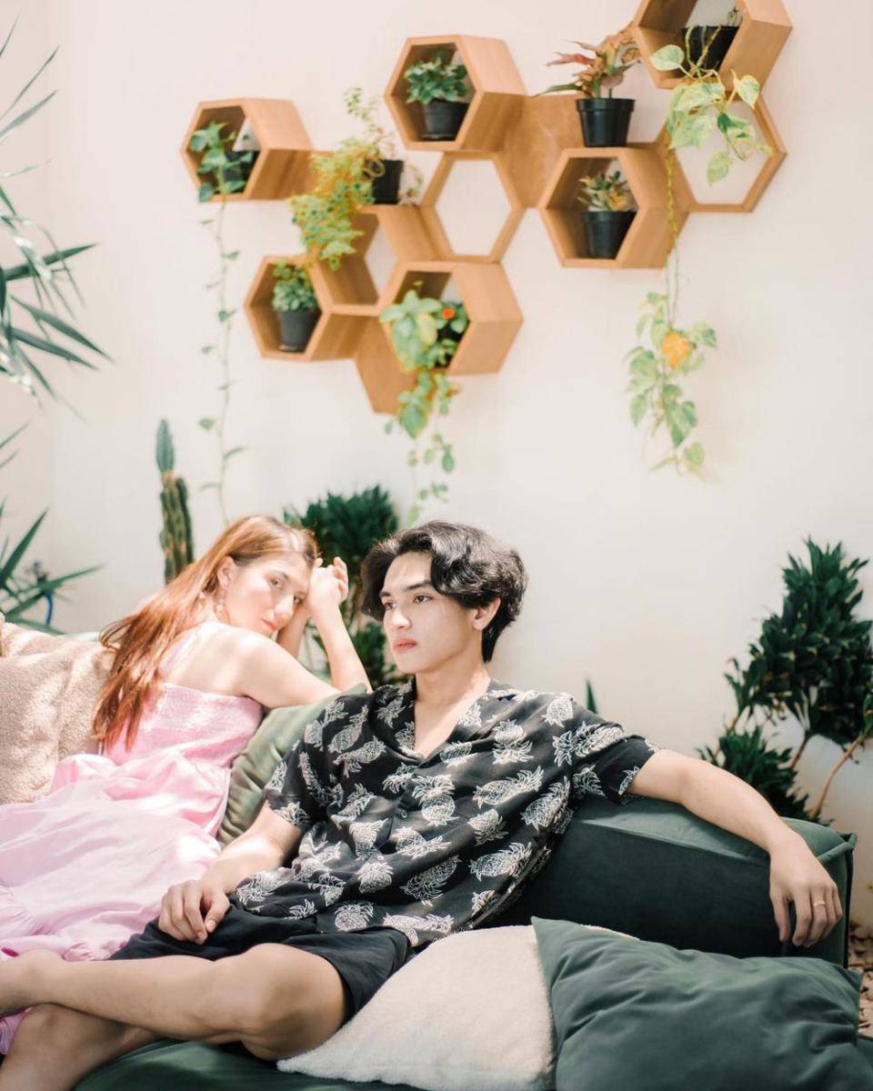 Cassandra dan Ryu liburan di Bali (Instagram.com/cassandraslee)