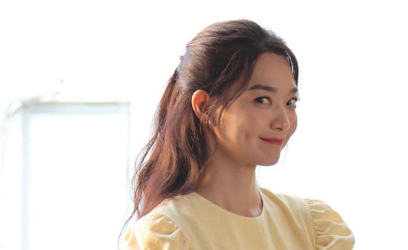 Shin Min Ah (post.naver.com/에이엠엔터테인먼트)