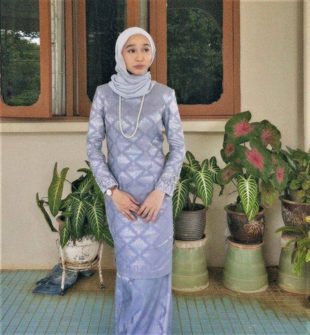 ide outfit kondangan simpel ala Nuha Bahrin (instagram.com/nuha_bahrin)