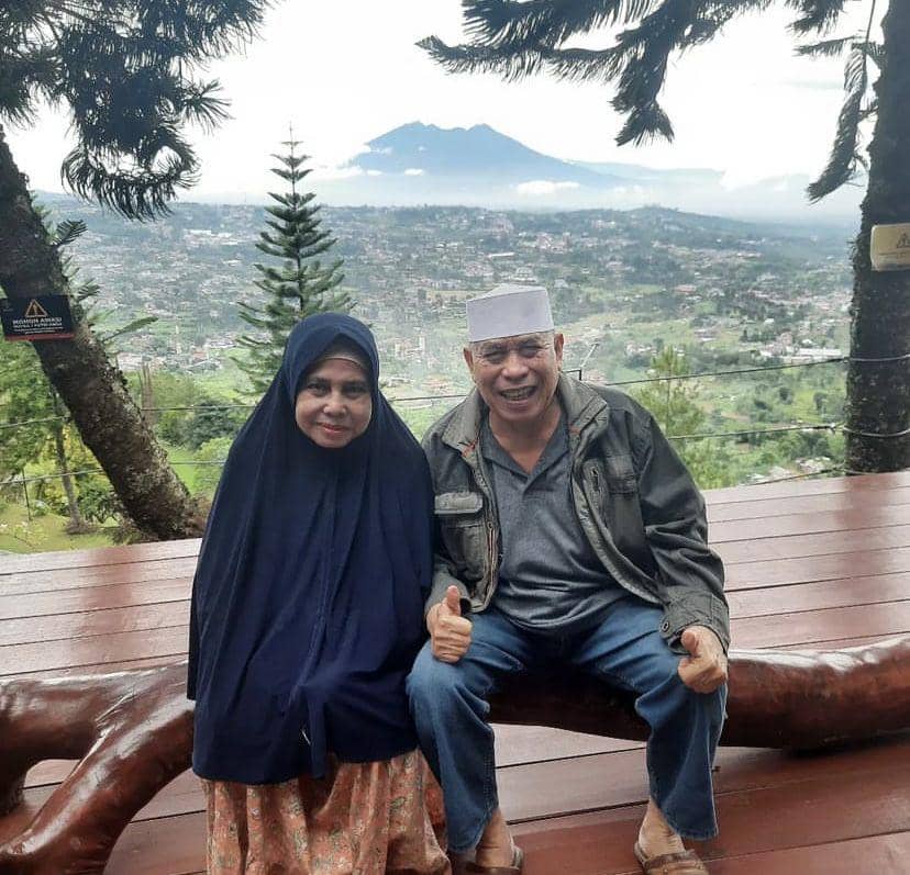 potret kenangan Latief Sitepu dan istrinya yang meninggal dunia (Instagram.com/latiefsitepureal)