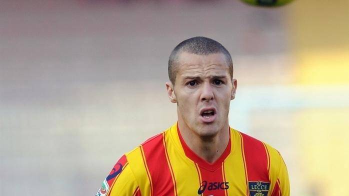 Djamel Mesbah saat membela Lecce (uefa.com)