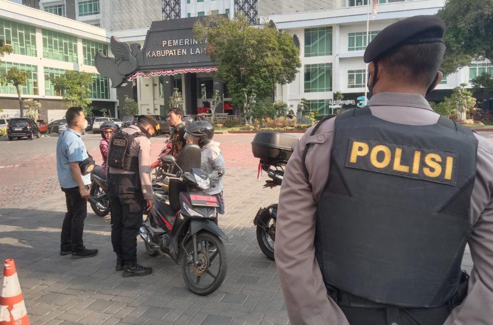 KPK Belum Pulang, Giliran Kantor Pemkab Lamongan yang Digeledah