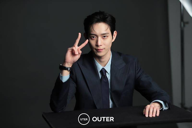 Kim Young Dae (post.naver.com/아우터코리아)