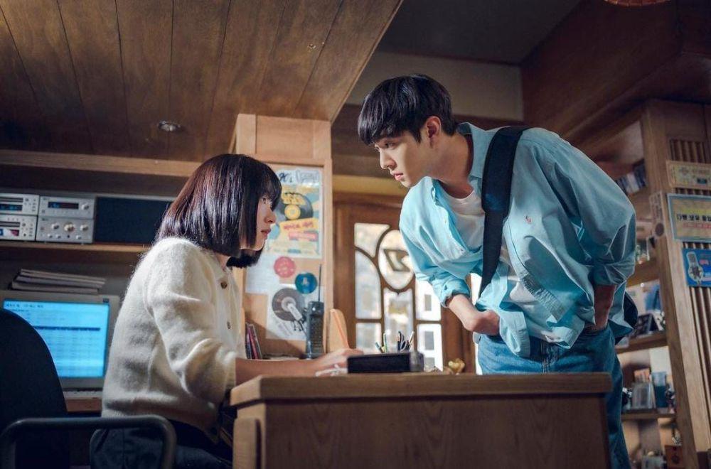 12 Pasangan Friendzone di Drakor 2023 yang Gak Berakhir Bersama