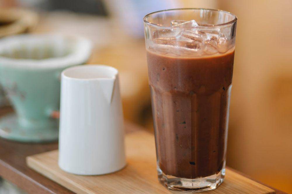 Banana coffee (pexels.com/Charlotte May)