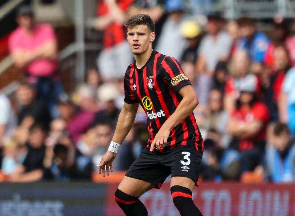 Milos Kerkez saat membela AFC Bournemouth. (instagram.com/afcb)