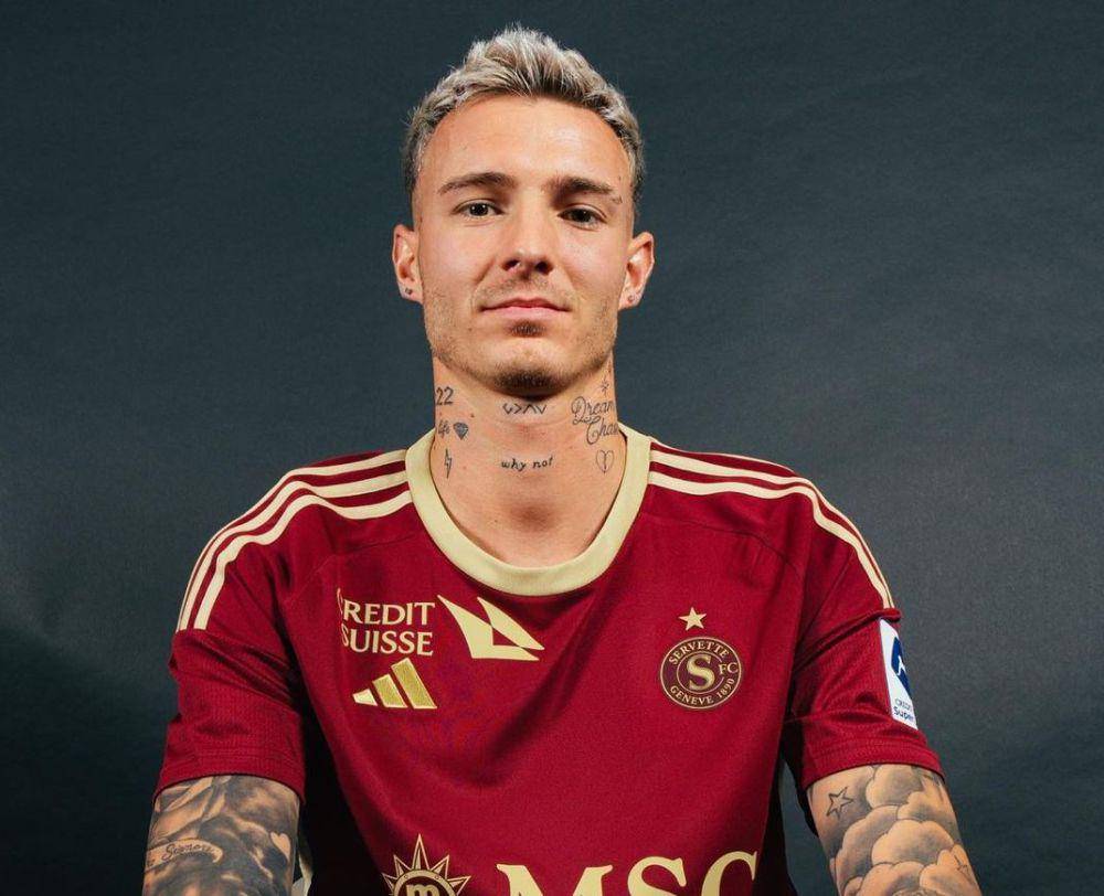 Bendegúz Bolla saat resmi berseragam FC Servette. (instagram.com/bolla_bendi)