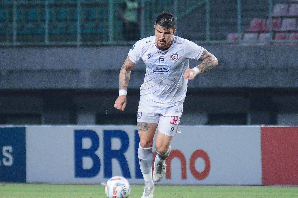 Charles Raphael (instagram.com/aremafcofficial)