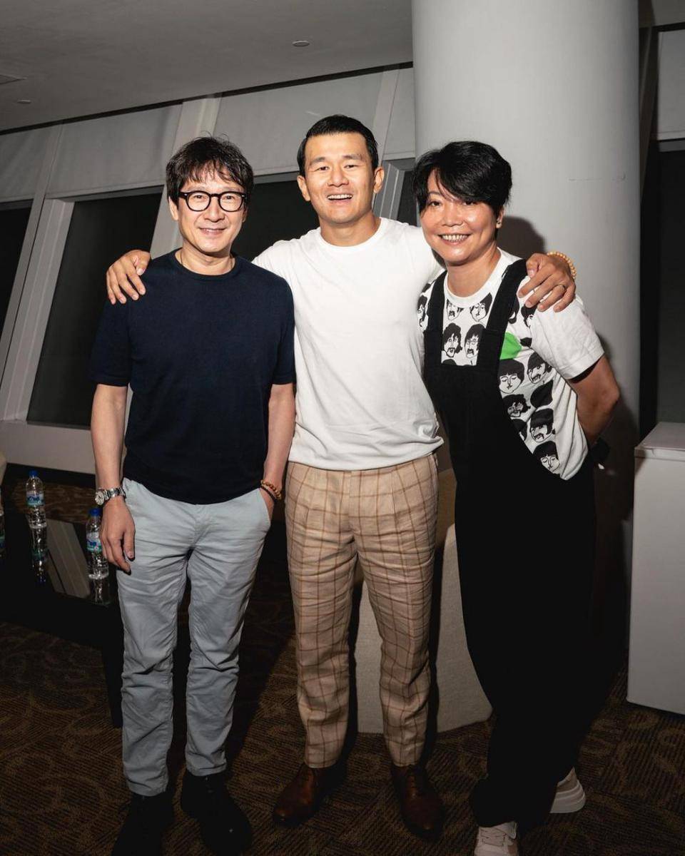 potret Ke Huy Quan di Singapura (instagram.com/ronnychieng)