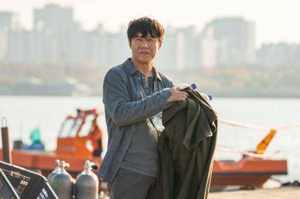 cuplikan Park Ho San di drakor Han River Police (dok. Disney+ Korea/Han River Police)