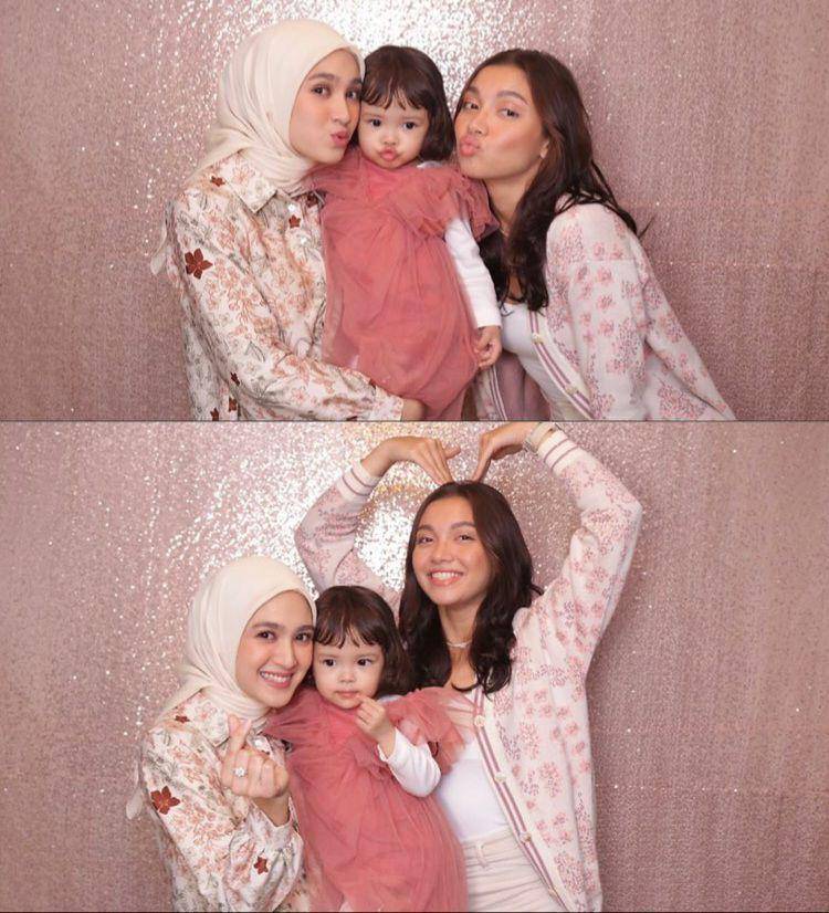 potret tamu artis di acara peluncuran koleksi terbaru Geulis x Cut Syifa (instagram.com/angelagilsha)
