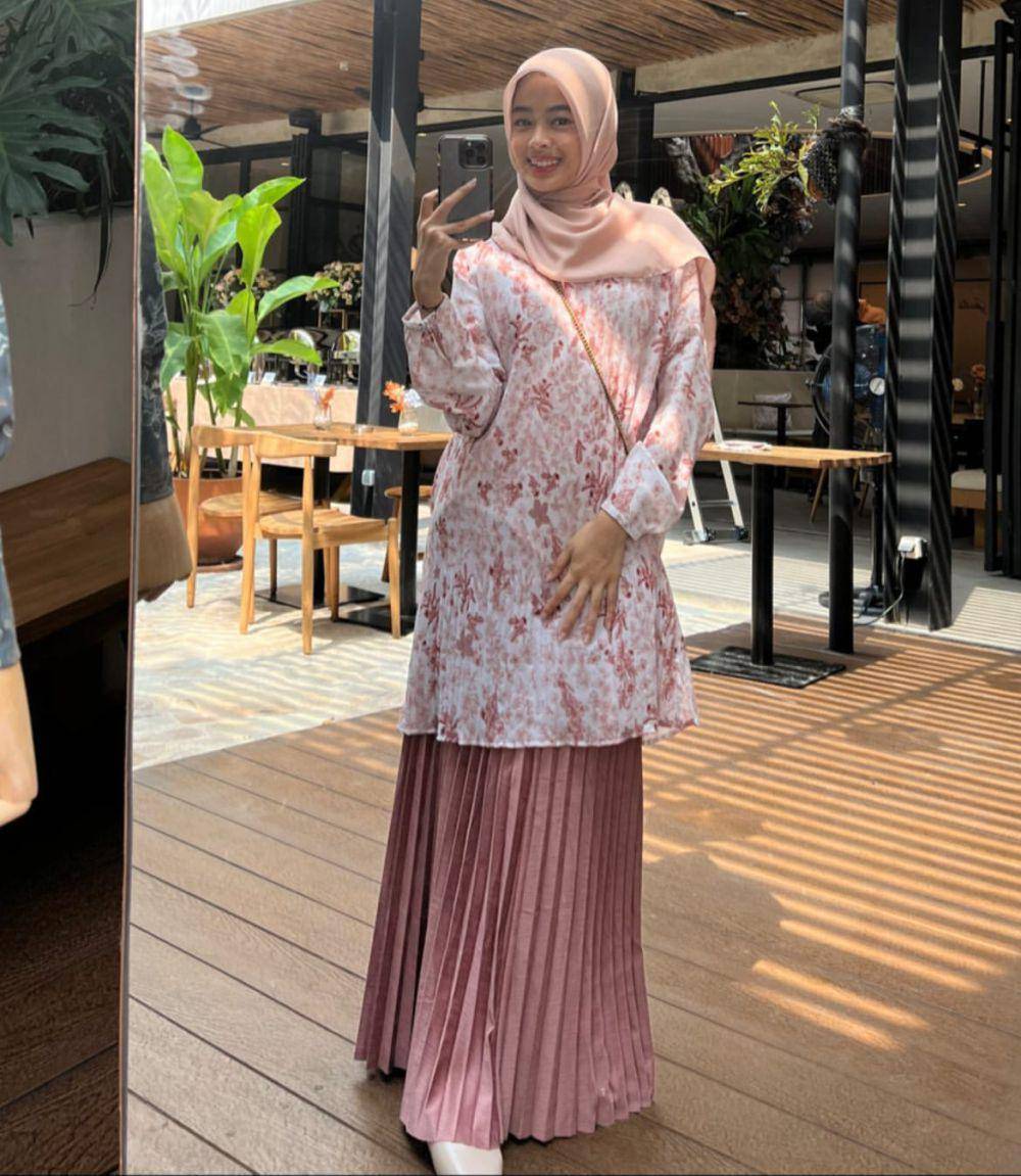 potret tamu artis di acara peluncuran koleksi terbaru Geulis x Cut Syifa (instagram.com/aqeelacalista)
