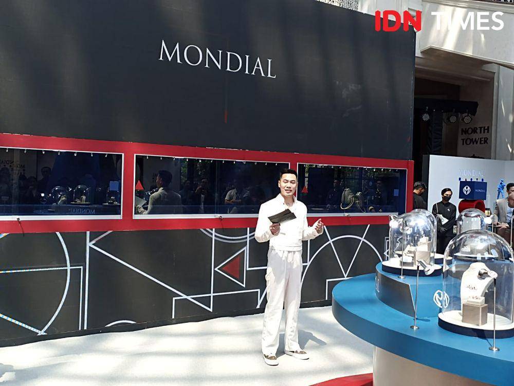 Peluncuran koleksi terbaru MONDIAL X Nicholas Saputra dalam Anniversary ke-44 MONDIAL di Sampoerna Strategic Square. 16 September 2023. (IDN Times/M. Tarmizi Murdianto)