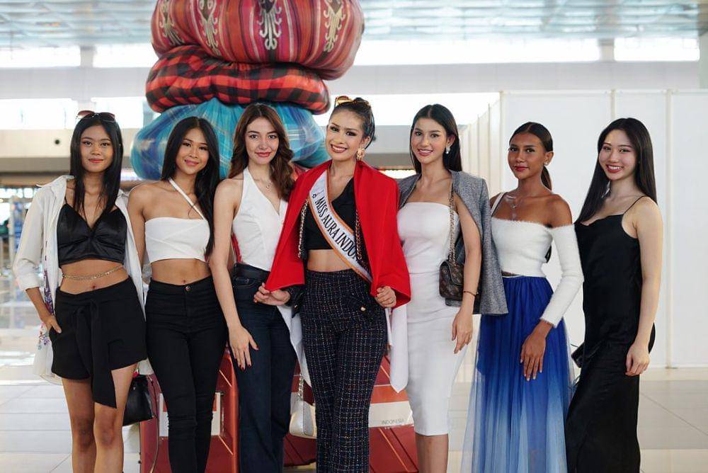 Potret Keberangkatan Sahida Sheik untuk Wakili Indonesia ke Ajang Miss Aura International 2023 (Instagram.com/bunda.latinas)