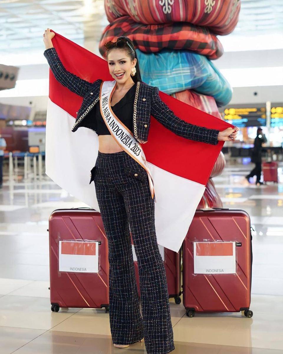 Potret Keberangkatan Sahida Sheik untuk Wakili Indonesia ke Ajang Miss Aura International 2023 (Instagram.com/bunda.latinas)