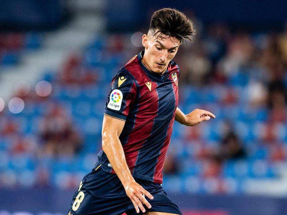 Pepelu tampil apik bersama Levante. (instagram.com/pepelug8)