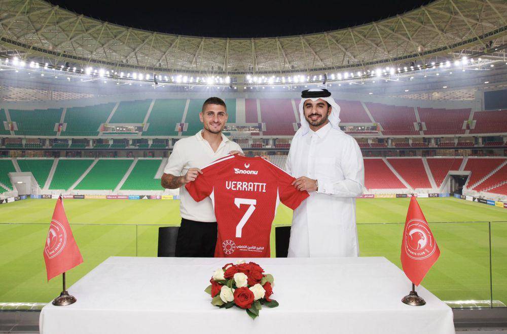 Marco Verratti (kiri) (twitter.com/alarabi_club)