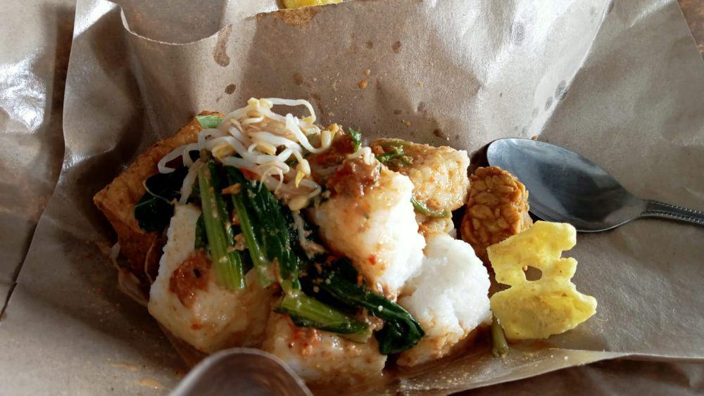 5 Rekomendasi Pecel Punten Khas Blitar, Kuliner Murmer!