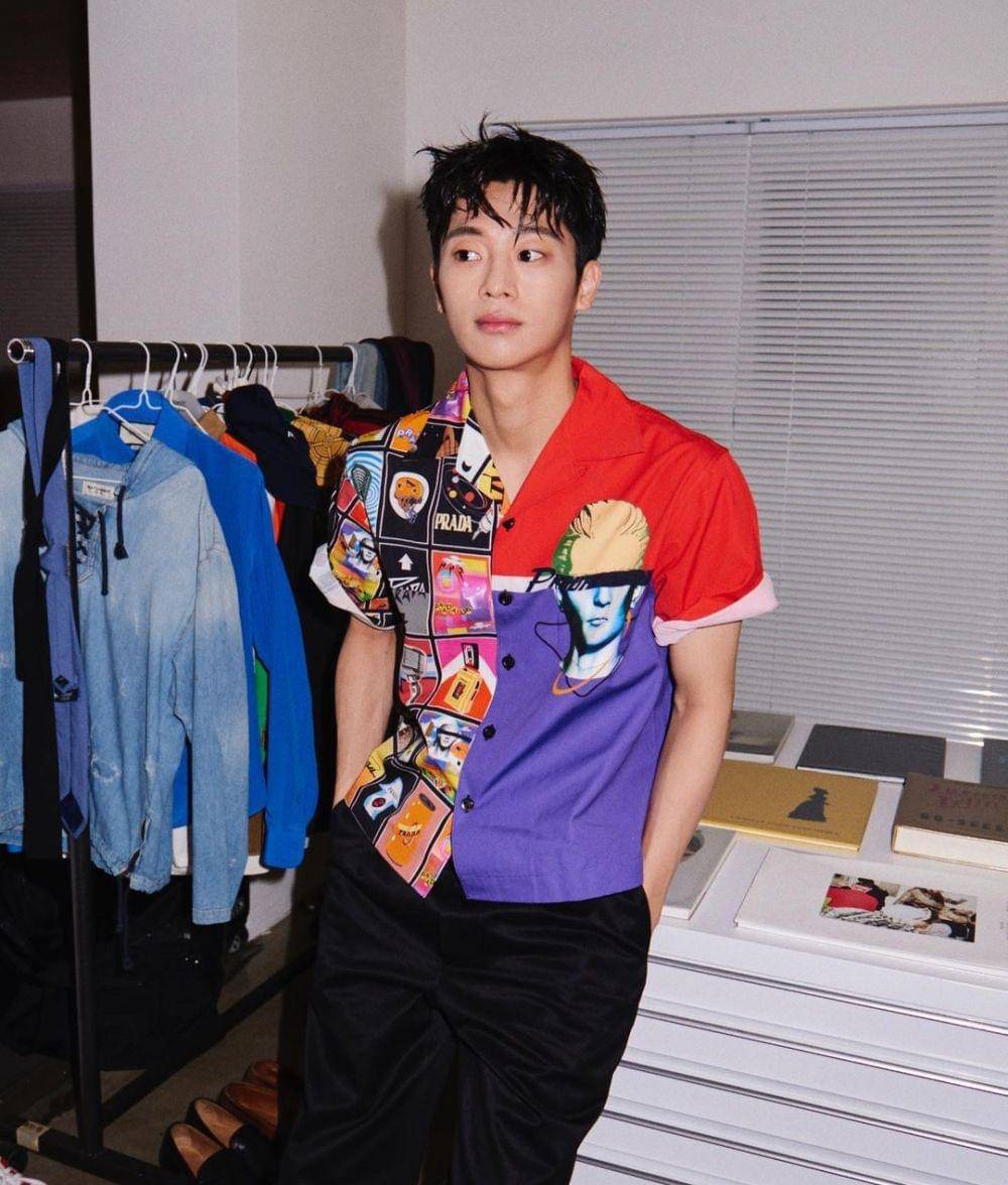 Lee Sin Young