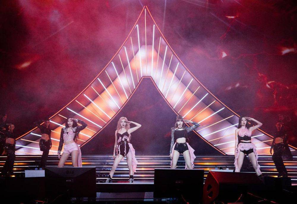 Blackpink (instagram.com/sooyaaa__)