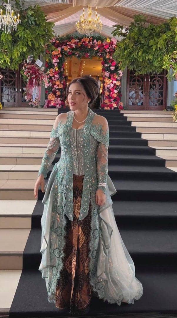 potret asisten Hotman Paris di pernikahan Fritz Hutapea (instagram.com/benny_janah)