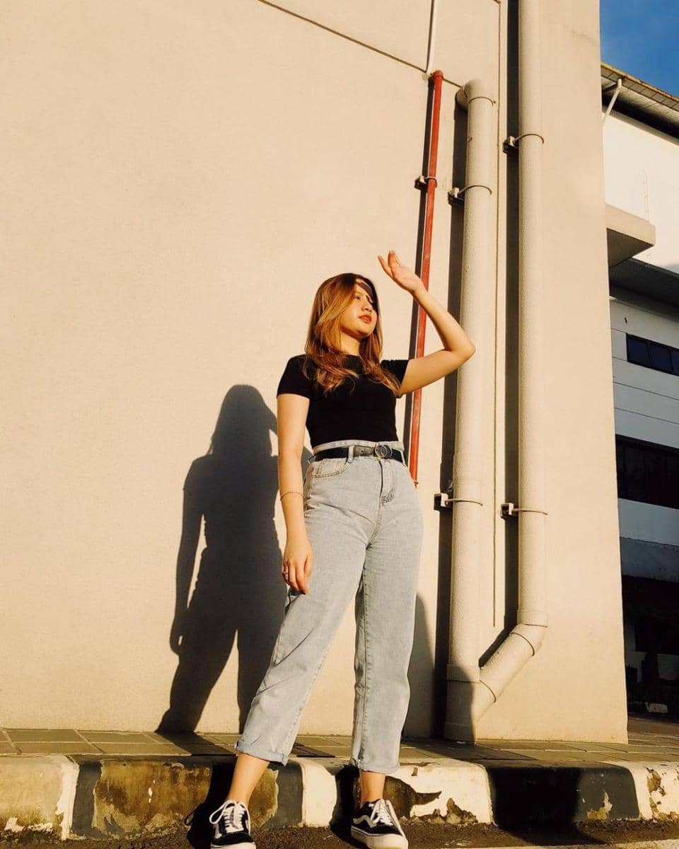 Gaya hangout Anggi Marito (instagram.com/anggimarito)