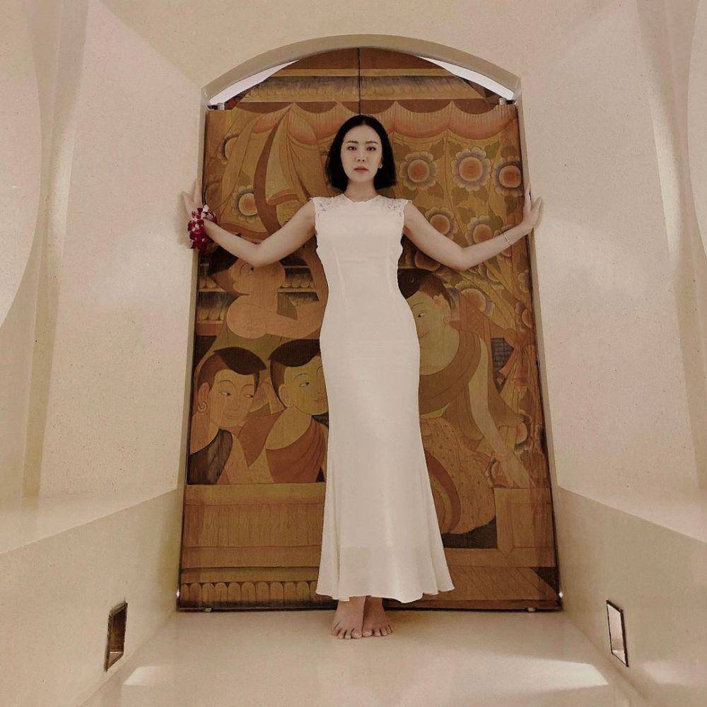 Gaya formal Agnes Jennifer (instagram.com/agnes_jennifer)