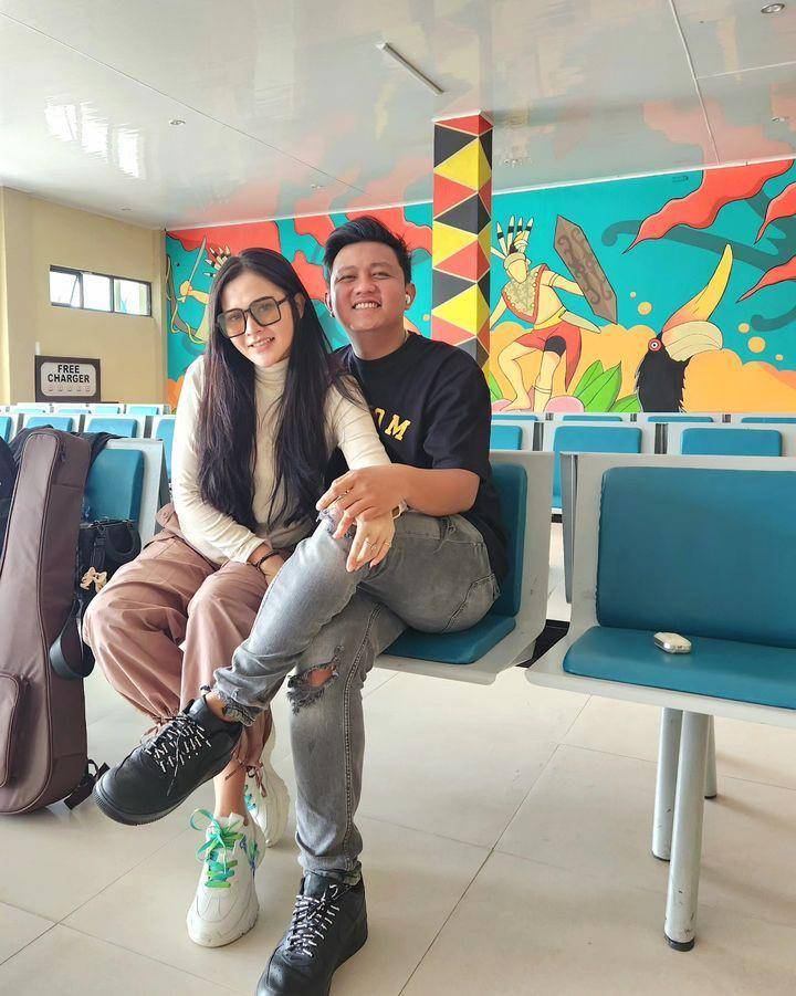 Bella Bonita umumkan kehamilan pertama (instagram.com/denny_caknan)