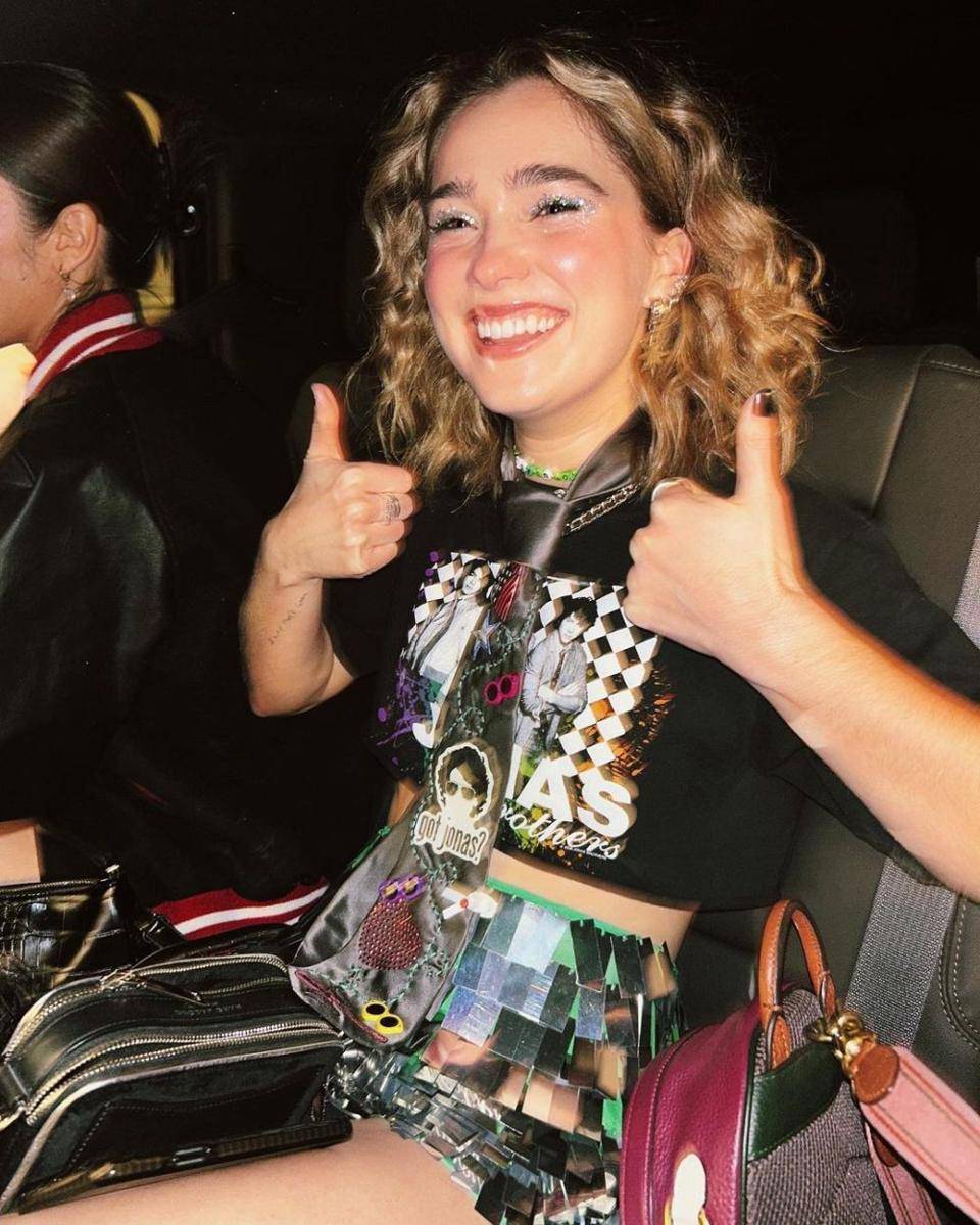 Haley Lu Richardson (instagram.com/haleyluhoo)