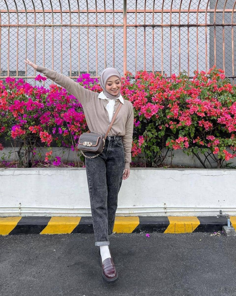 inspirasi OOTD ala Meirani Amalia (instagram.com/meiraniap)
