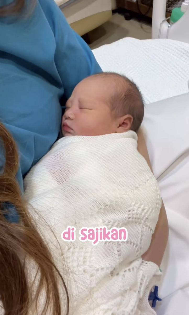 potret Sisca Kohl perdana muncul usai lahiran anak pertama (Instagram.com/siscakohl)