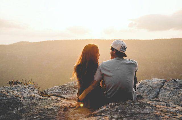 ilustrasi pasangan (unsplash.com/Cody Black)
