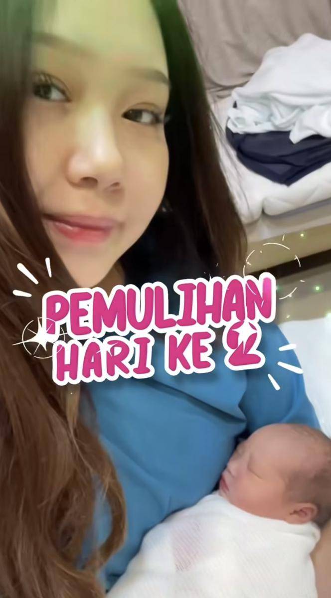 potret Sisca Kohl perdana muncul usai lahiran anak pertama (Instagram.com/siscakohl)