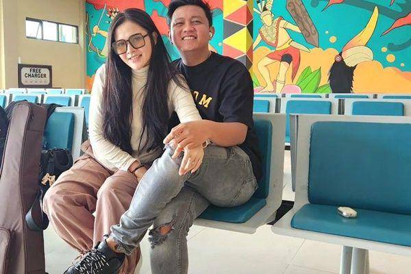 Bella Bonita umumkan kehamilan pertama (instagram.com/denny_caknan)