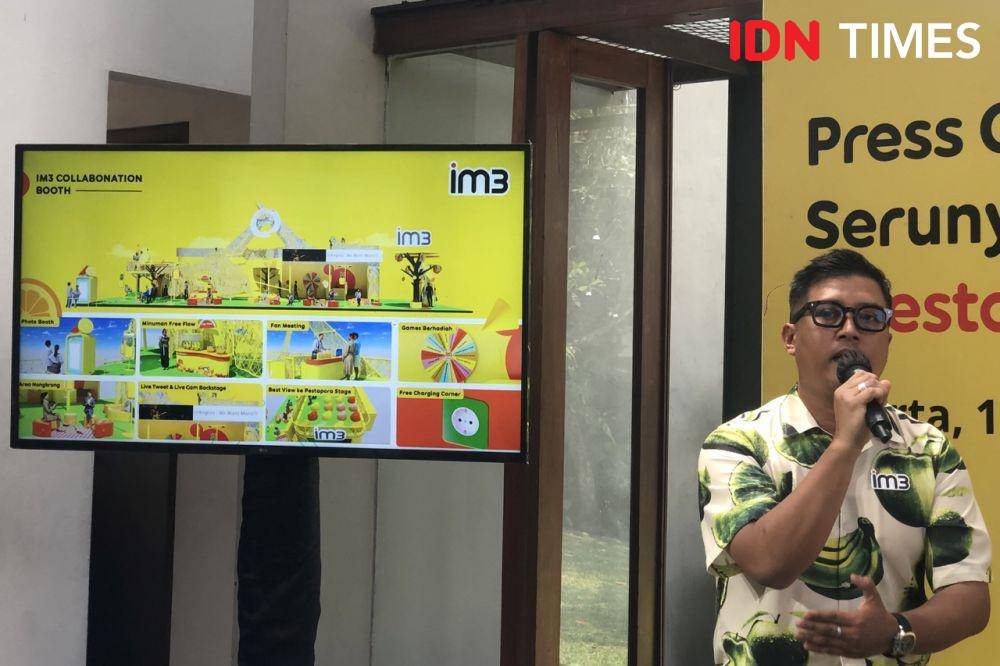 Fahroni Arifin, Shatya Framudia, dan Kiki Aulia Ucup pada konferensi pers Pestapora Bareng IM3 pada Senin (18/9/2023) (IDN Times/Elizabeth Chiquita)