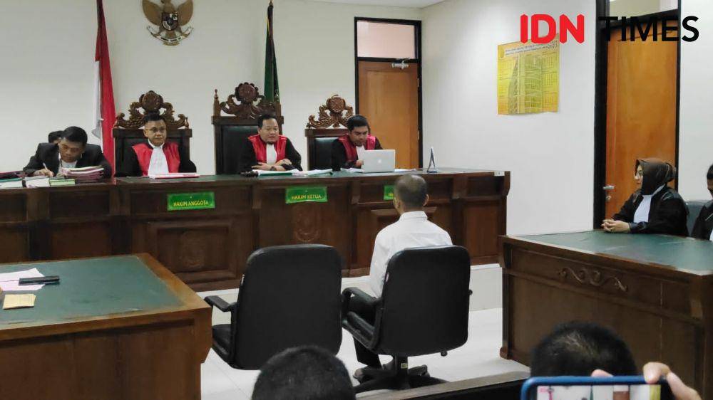 Ecky divonis hukuman penjara seumur hidup. (IDN Times/Imam Faishal)